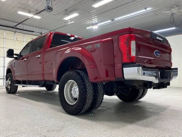 2019 Ford F350 Super Duty Crew Cab - Small Town & Family Owned! for sale in Wahoo, NE – photo 2