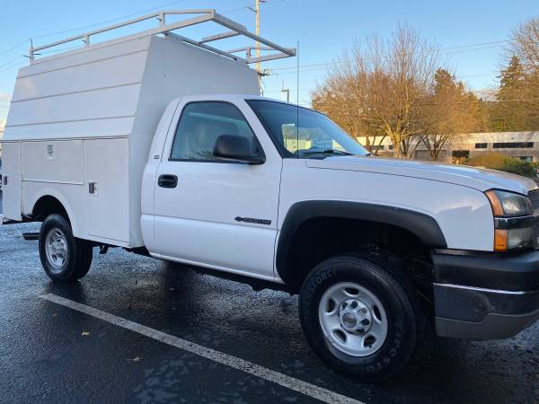 2004 Chevrolet 2500HD Service body Utility box truck LOW MILES -... for sale in Portland, OR – photo 6