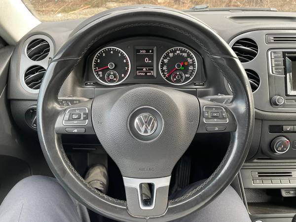 2016 Volkswagen Tiguan SE AWD, NAVI, PANA ROOF, LEATHER, WARRANTY for sale in Mount Pocono, PA – photo 18