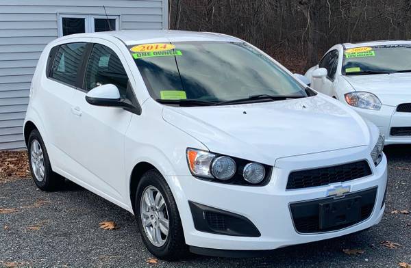 2014 Chev. Sonic One owner w/ clean car fax - cars & trucks - by... for sale in Attleboro, RI – photo 3
