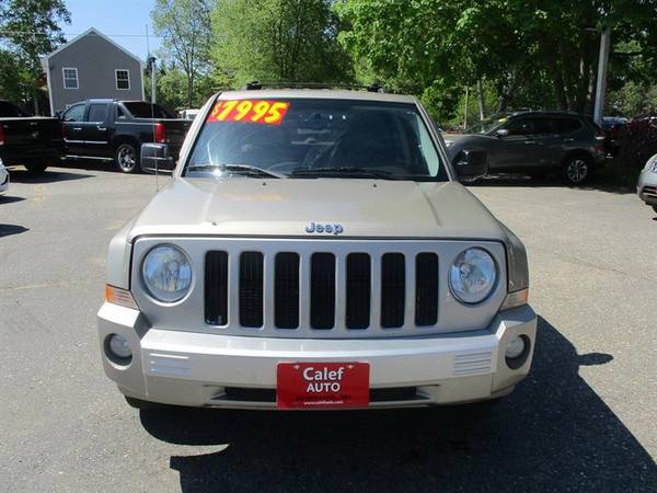 2010 Jeep Patriot Limited 4WD - cars & trucks - by dealer - vehicle... for sale in Somersworth , NH – photo 2