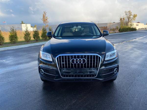 2015 Audi Q5 3.0T Quattro - cars & trucks - by dealer - vehicle... for sale in Lake Bluff, IL – photo 2