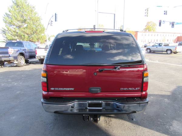 2004 Chevy Suburban LT 4X4 Sunroof Nice!!! for sale in Billings, WY – photo 9