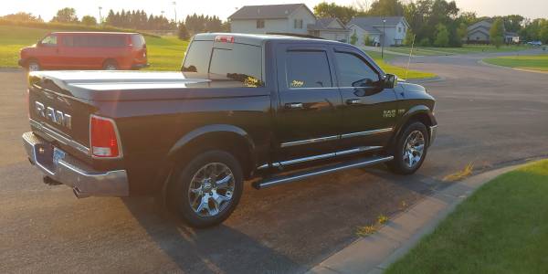 2017 RAM LIMITED..LOW MILES AND BEAUTIFUL!!😳 for sale in Melrose, MN – photo 4