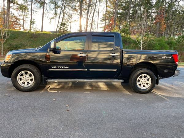 2005 Nissan Titan LE 4dr Crew Cab 4WD SB - cars & trucks - by dealer... for sale in Buford, GA – photo 7