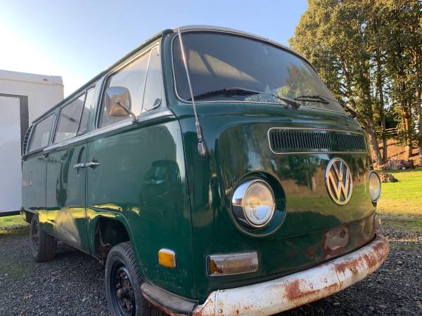 1970 vw bus type 2 deluxe for sale in Silverton, OR