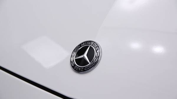 2018 Mercedes-Benz C-Class C 300 Sedan WHITE for sale in Lakewood, WA – photo 6
