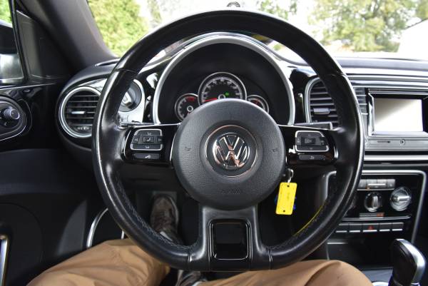 2018 VOLKSWAGEN BEETLE CONVERTIBLE 2.0T S S1099 - cars & trucks - by... for sale in Morton, IL – photo 15