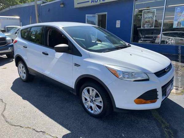 2013 Ford Escape S 2.5l 4 Cylinder Engine 6-speed A/t Fwd 4dr S for sale in Manchester, VT – photo 2