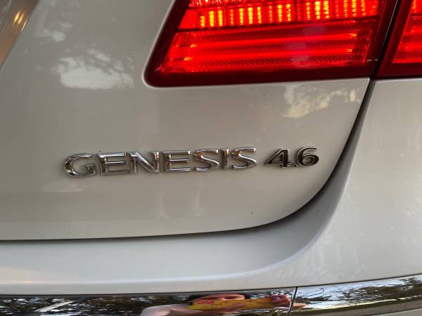 Hyundai Genesis 2012 4.6L V8 (RWD & 385 hp!!!) - cars & trucks - by... for sale in Slidell, LA – photo 4