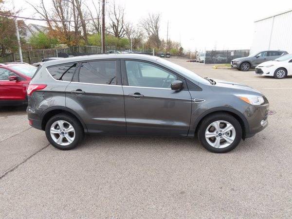 2016 Ford Escape SE - SUV - cars & trucks - by dealer - vehicle... for sale in Cincinnati, OH – photo 4