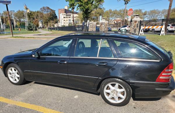 Merecedes Benz C320 4MATIC 2003 for sale in Jersey City, NY – photo 3