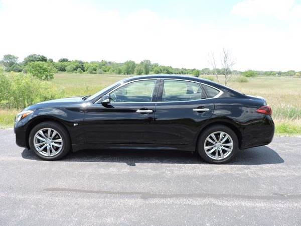 2015 Infiniti Q70 4dr Sdn V6 AWD - cars & trucks - by dealer -... for sale in Hartford, WI – photo 3