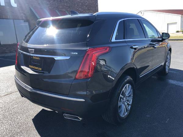 2017 Cadillac XT5 LUXURY SUV - - by dealer - vehicle for sale in Jackson, IL – photo 4