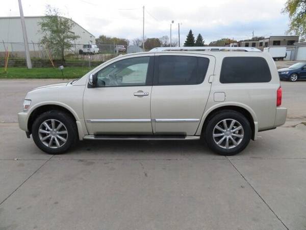 2008 Infinity QX56 4WD... 172,000 Miles... $6,500 - cars & trucks -... for sale in Waterloo, IA – photo 3