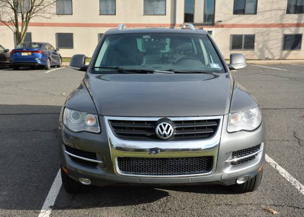 Car Sale_VW TOUAREG - cars & trucks - by owner - vehicle automotive... for sale in Hershey, PA – photo 4