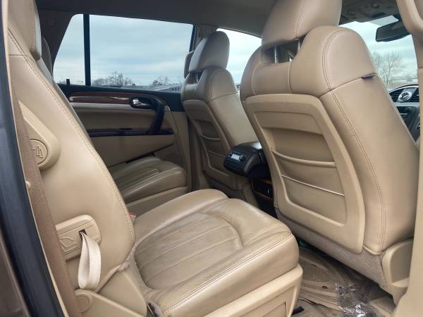 2009 Buick Enclave CXL AWD - cars & trucks - by owner - vehicle... for sale in Grand Rapids, MI – photo 14