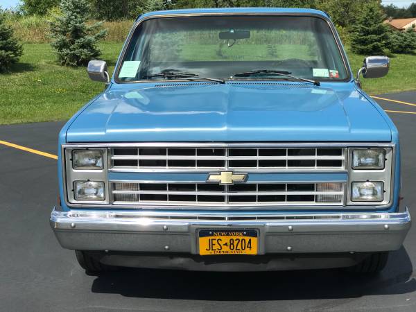 1987 Chevy, short bed for sale in Niagara Falls, NY – photo 2