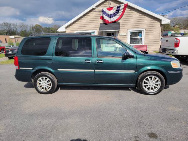2005 Buick Terraza AWD WHEELCHAIR ACCESSIBLE VAN POWER LIFT for sale in Front Royal, VA – photo 22