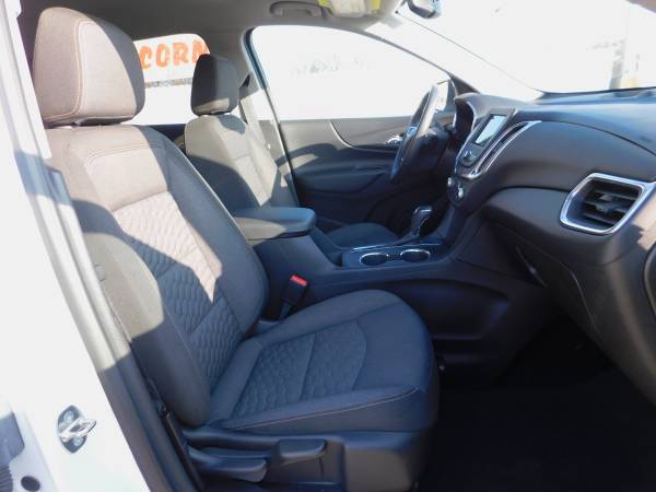 2019 Chevrolet Equinox - - by dealer - vehicle for sale in Flint, MI – photo 12