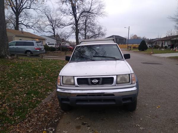 2001 nissan frontier - cars & trucks - by dealer - vehicle... for sale in Jeffersonville, KY – photo 2