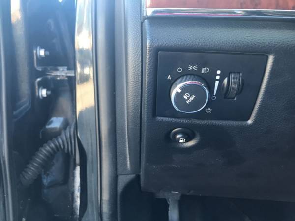*2012* *Jeep* *Grand Cherokee* *Limited 4x2 4dr SUV* - cars & trucks... for sale in Essex, MD – photo 17