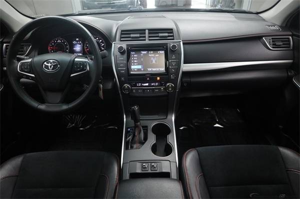 2017 Toyota Camry XSE 2.5L I4 Sedan HEATED SEATS WARRANTY 4 LIFE for sale in Sumner, WA – photo 5