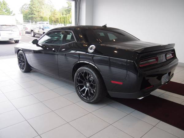 2015 Dodge Challenger R/T Scat Pack **Ask About Easy Financing and -... for sale in Milwaukie, OR – photo 4
