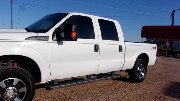 2013 Ford Super Duty F250 Crew CAB 4X4 - LEATHER - FX4 - 85 K Miles for sale in Lampasas, TX – photo 2