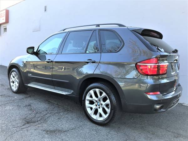 2012 BMW X5 Xdrive Sport 3.5L 3 row seat NO ACCIDENTS - cars &... for sale in Port Monmouth, NY – photo 2