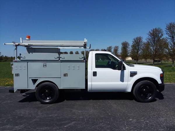 2008 Ford F350 XL Super Duty 59k Mi Automatic SteelWeld Utility for sale in Gilberts, TX – photo 2