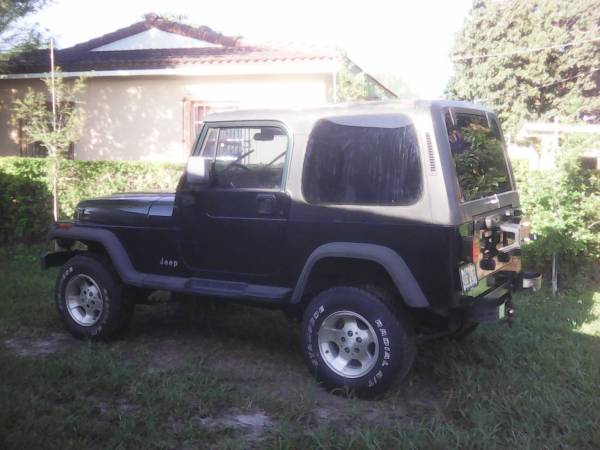 93 jeep wrangler 6cil 5vel for sale in Miami, FL – photo 2