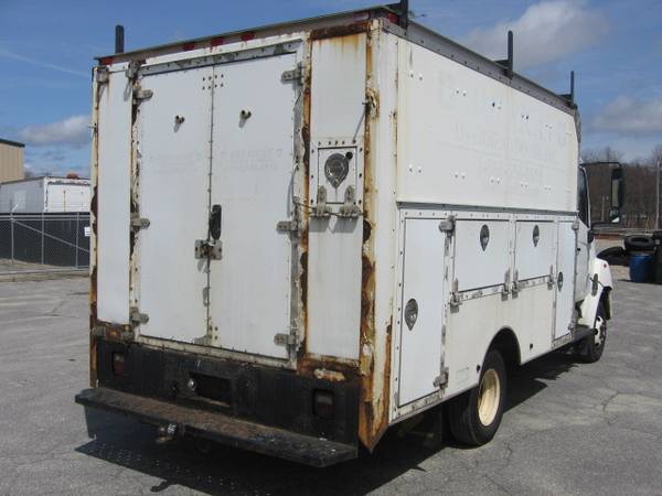 2006 HINO SERVICE BODY for sale in Dudley, MA – photo 4