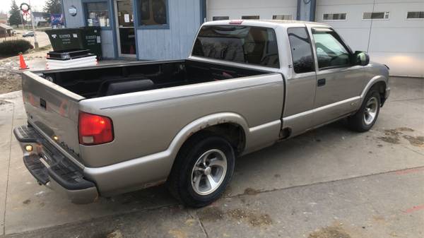 2003 Chevrolet S-10 (REDUCED) - cars & trucks - by dealer - vehicle... for sale in Epworth, IA – photo 5