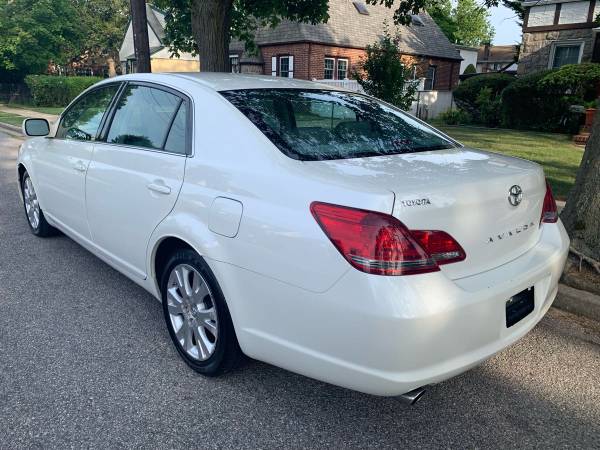2008 Toyota Avalon XLS 85K HEATED LEATHER SUNROOF DRIVES MINT for sale in Baldwin, NY – photo 6