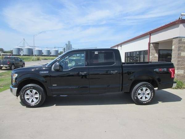2016 Ford F150 XLT pickup Black for sale in Marengo, IA – photo 5