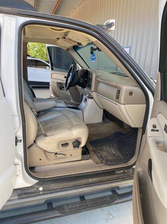 2002 Chevy Suburban - New Transmission! for sale in Bryan, TX – photo 9