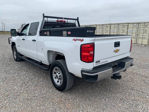 2019 CHEVROLET K2500 CREW CAB GAS 4WD *47K MILES* - cars & trucks -... for sale in Noble, OK – photo 4
