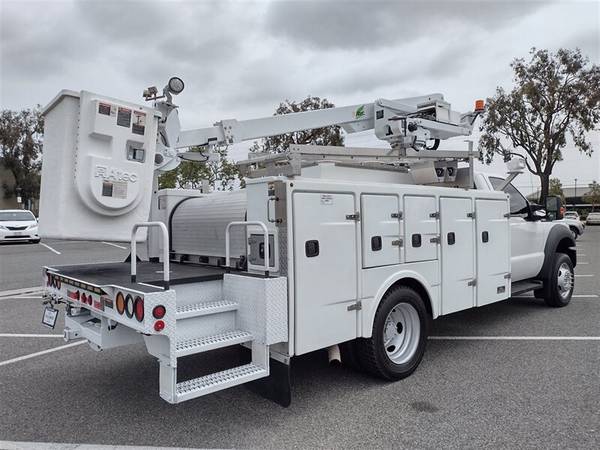 2012 Ford F550 bucket 35Ft, new engine 5 years warraty, 6 8 gas - cars for sale in Santa Ana, CA – photo 7