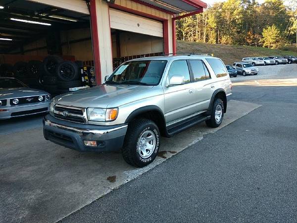 2000 Toyota 4Runner SR5 4WD - cars & trucks - by dealer - vehicle... for sale in Cleveland, SC – photo 4