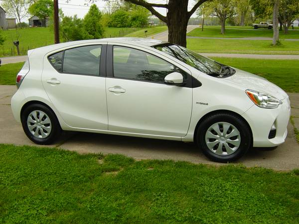 2013 TOYOTA PRIUS C HYBRID - - by dealer - vehicle for sale in Middletown, OH – photo 4