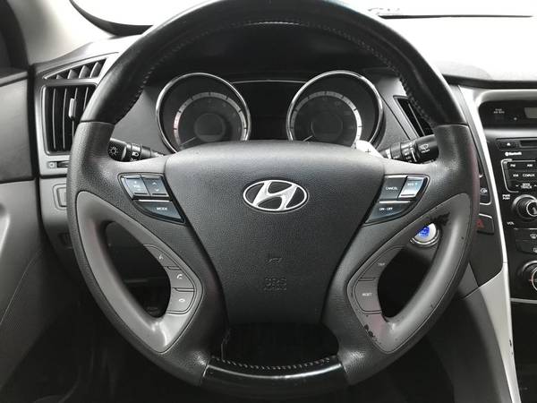 2011 Hyundai Sonata SE - cars & trucks - by dealer - vehicle... for sale in Kellogg, ID – photo 12