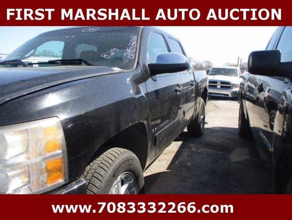 2008 Chevrolet Chevy Silverado 1500 LT w/1LT - Auction Pricing - cars for sale in Harvey, IL – photo 3