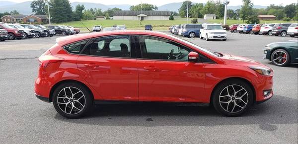 2017 Ford Focus FWD SEL 2.0L 4 cyls for sale in Elkton, VA – photo 5