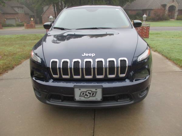 2014 Jeep Cherokee Sport Special Edition, Low Miles for sale in Owasso, OK – photo 7