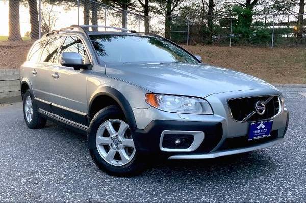 2013 Volvo XC70 3.2 Premier Wagon 4D Wagon - cars & trucks - by... for sale in Sykesville, MD – photo 3