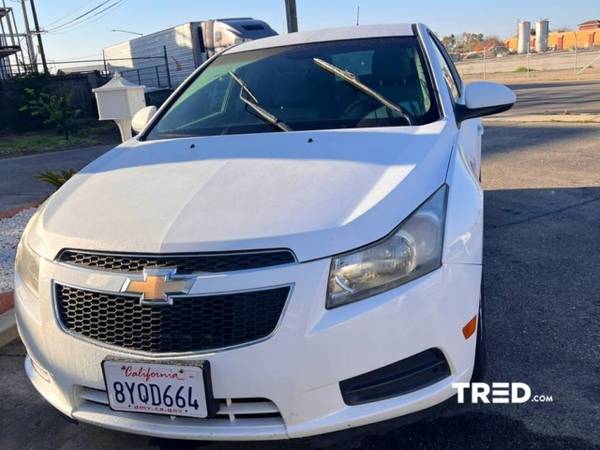 2011 Chevrolet Cruze - - by dealer - vehicle for sale in Fresno, CA – photo 4