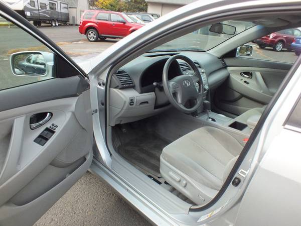 2008 *Toyota* *Camry* *MOON ROOF, NICE CAR.* Classic for sale in Lafayette, OR – photo 10