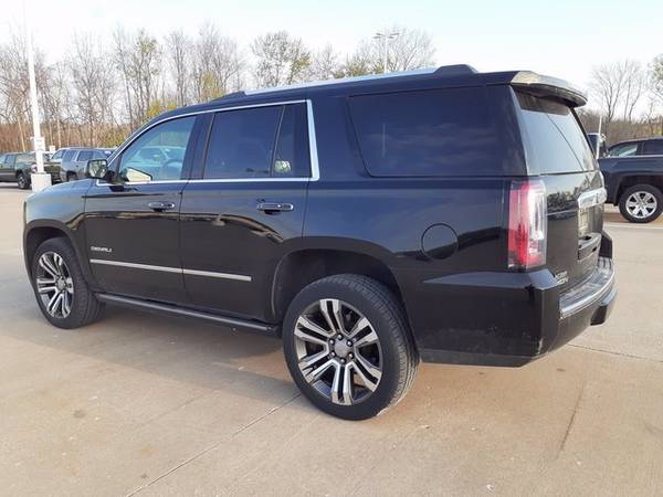 2018 GMC Yukon Denali suv Black - - by dealer for sale in Fort Madison, IA – photo 3