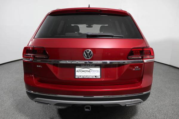 2018 Volkswagen Atlas, Fortana Red Metallic for sale in Wall, NJ – photo 4